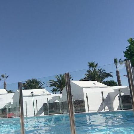 Las Gaviotas Apartments Corralejo Bagian luar foto